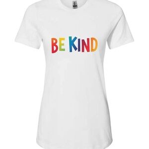'Be Kind' Graphic T-Shirt